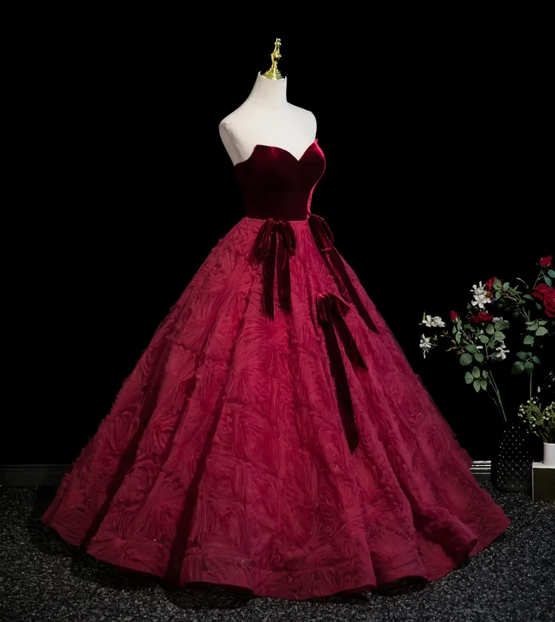 Red Sweetheart Long Prom Dress