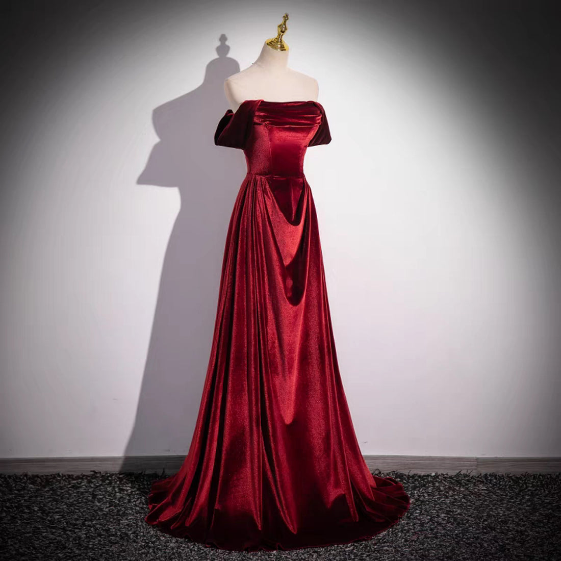 Red Elegant Off Shoulder Wedding velvet Prom Dress