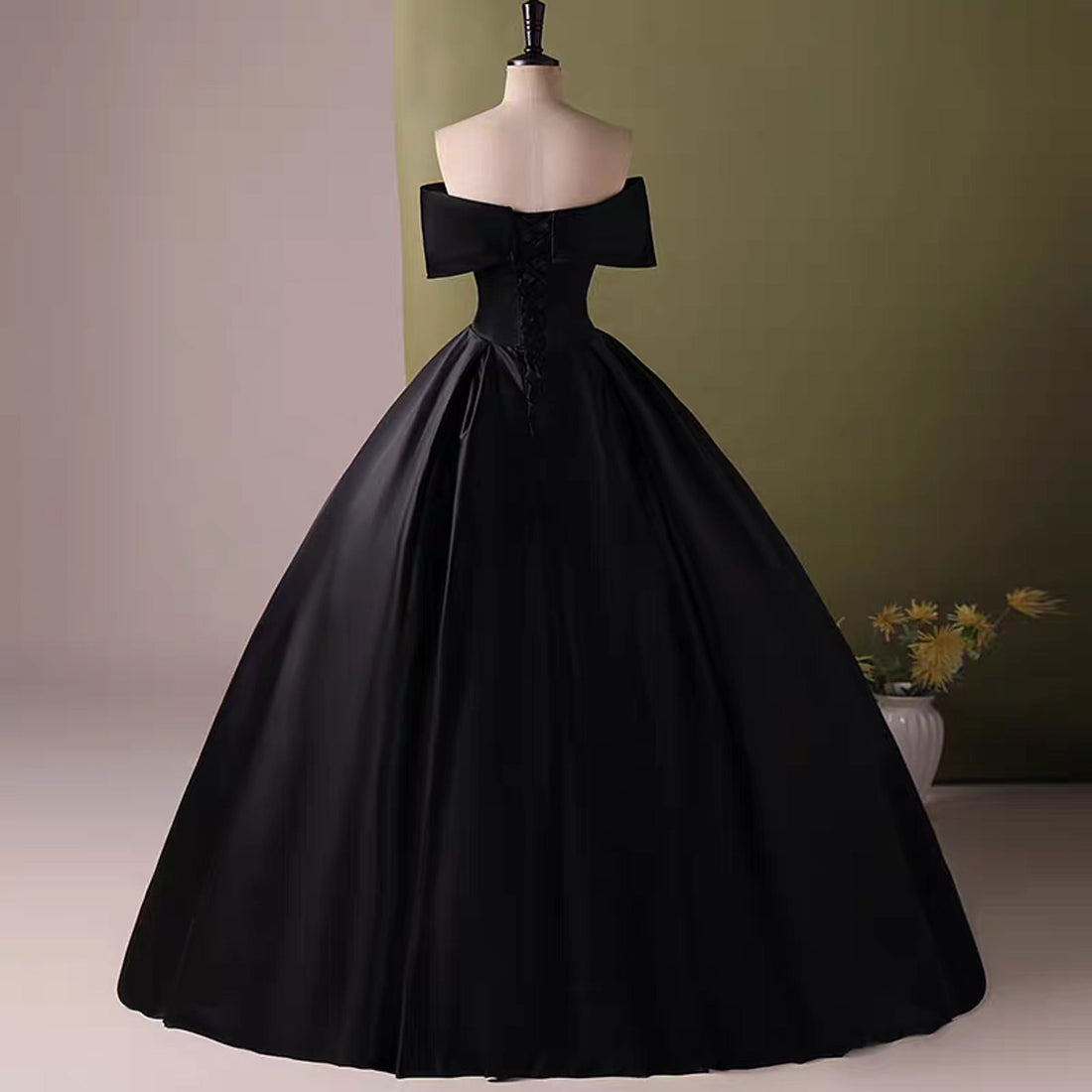 Vintage Black Wedding Tube Satin Prom Dress