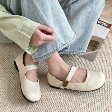White Round Toe Flat Buckle Mary Janes