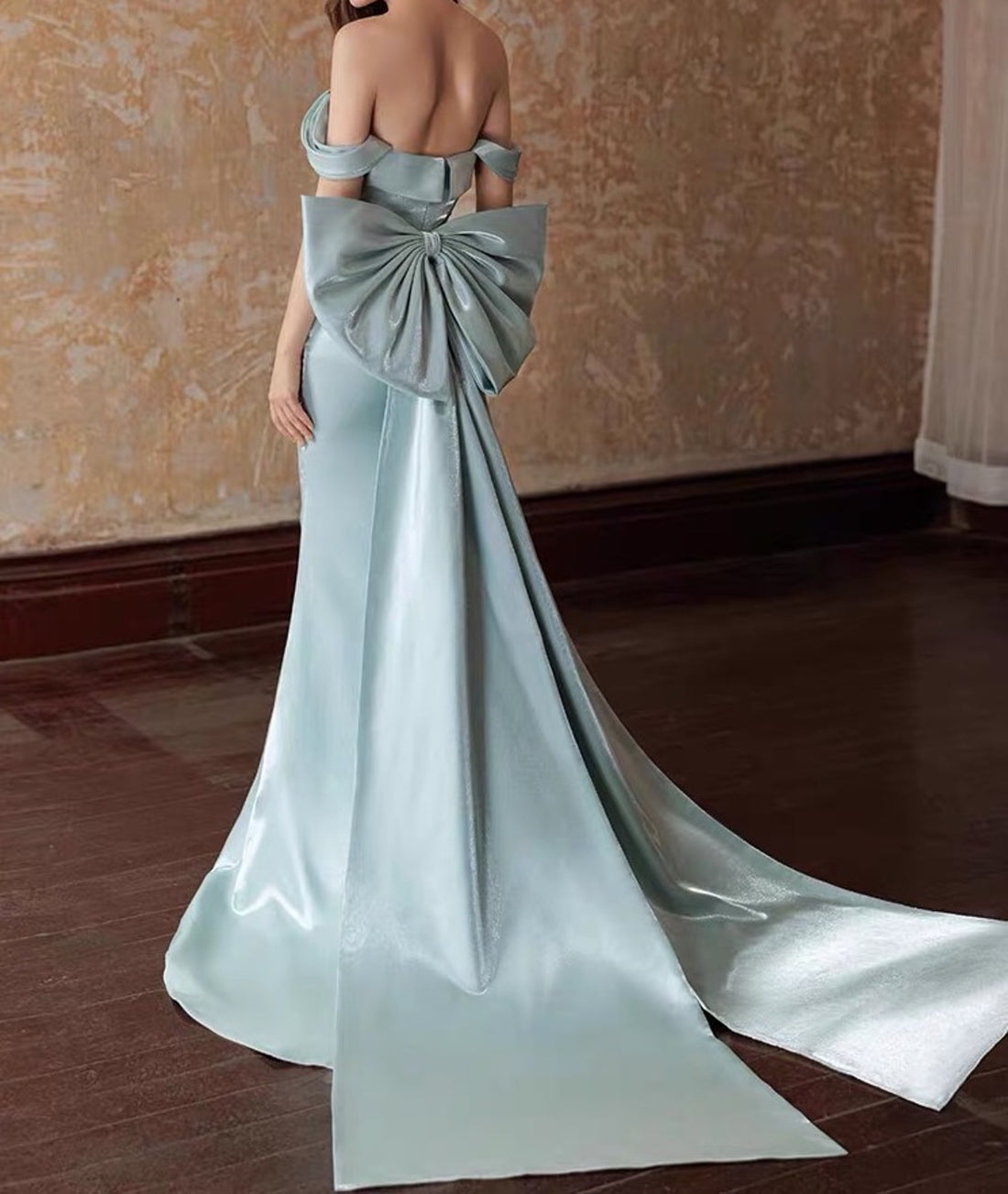 Prom Dresses | Green Slim Satin & Long Train Dress