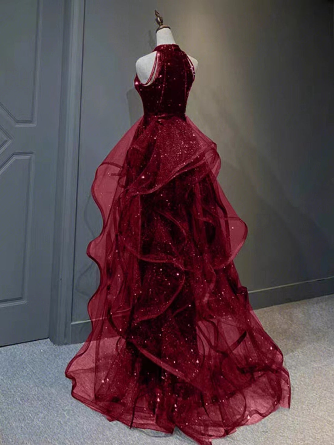 Sparkly Red Halter Neck Sequins Prom Dress