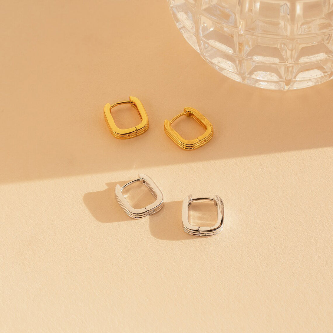 Ribbed Rectangle Link Hoops